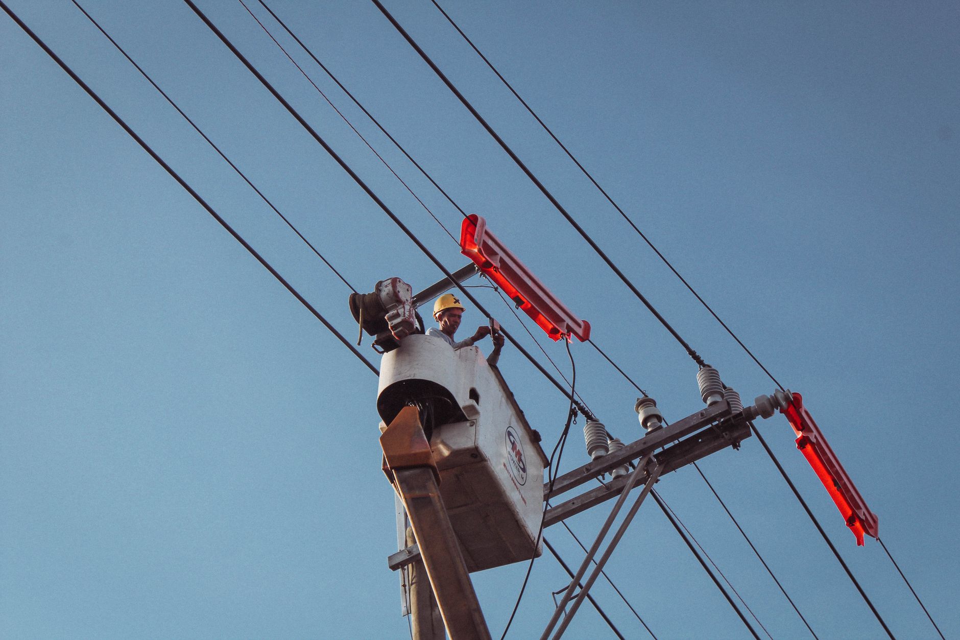 Courtier en énergie équipe à Pau